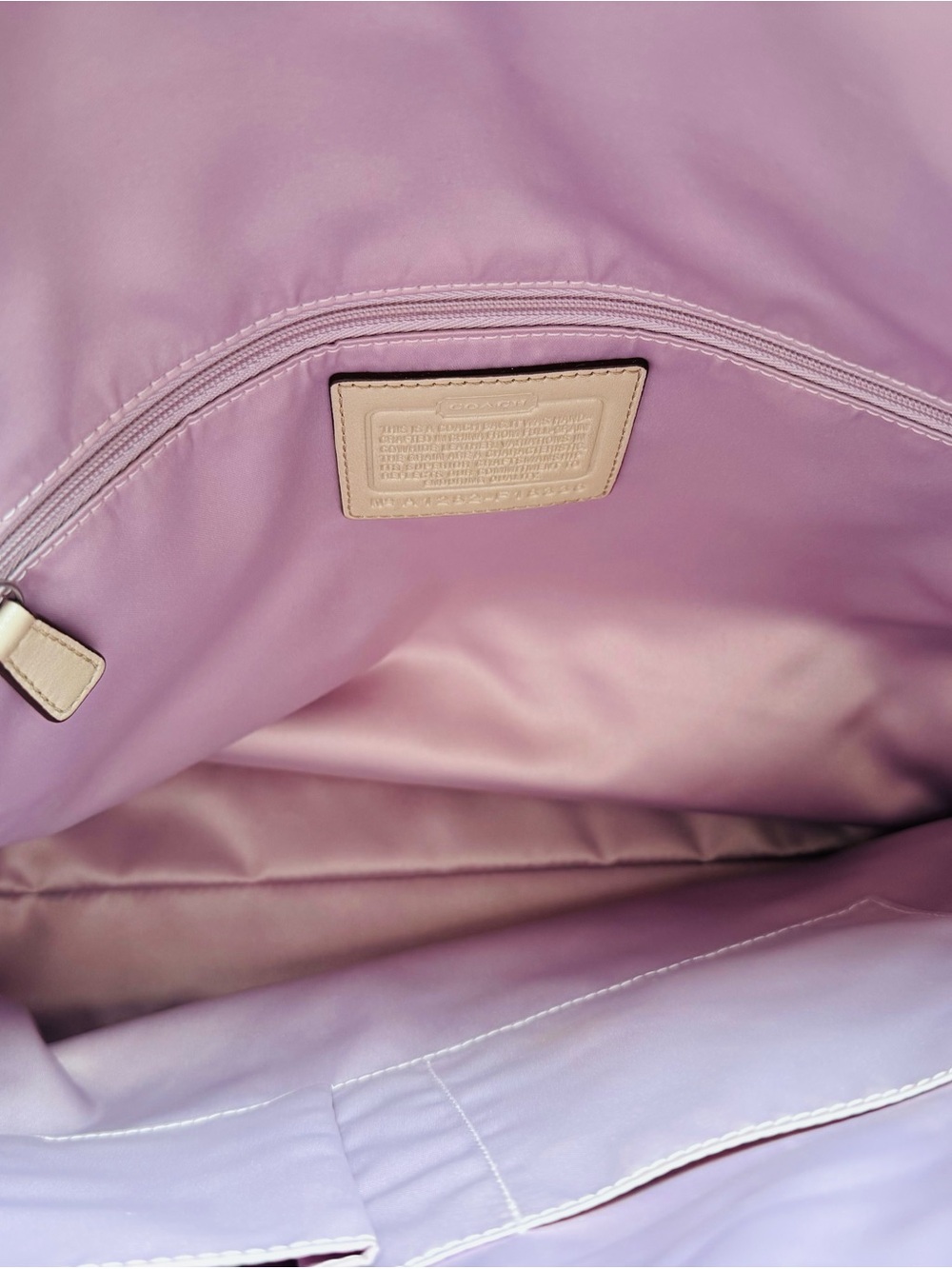 Coach Leather Tote in Light Beige with Signature Circle - Picture 13 of 14